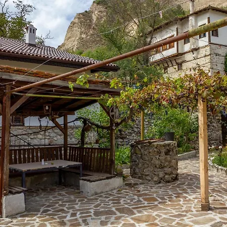 アパート R. Dermendzhiev *